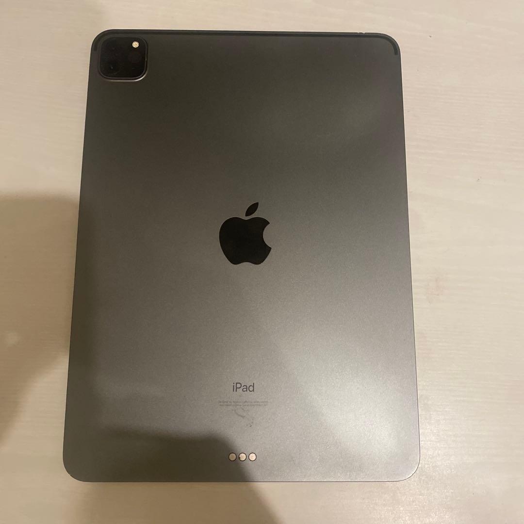 iPad Pro第2世代11インチスペースグレー 本体 + キーボードカバー