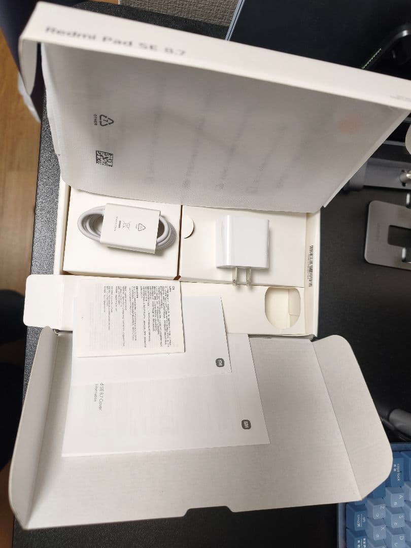 Redmi Pad SE 8.7 128GB｜純正カバー・美品・付属品未使用