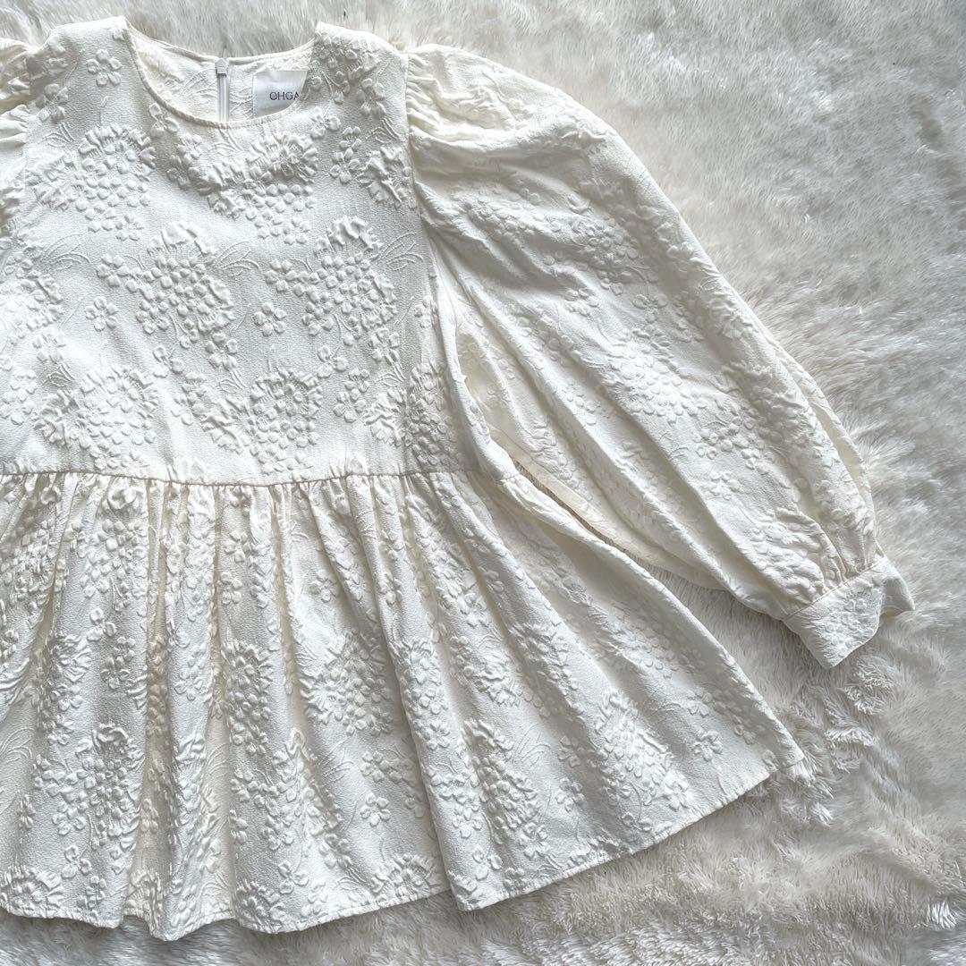 極美品✨ohga furuit オーガ フローラルパターンブラウス ペプラム