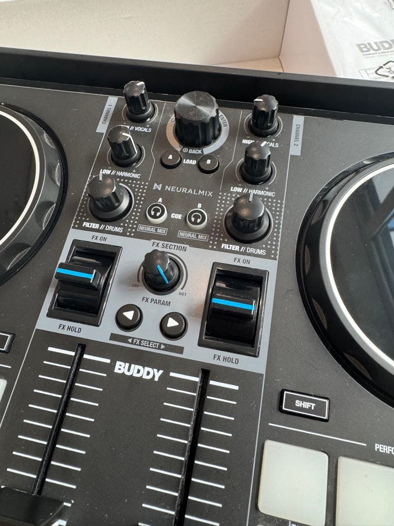 RELOOP BUDDY DJコントローラー