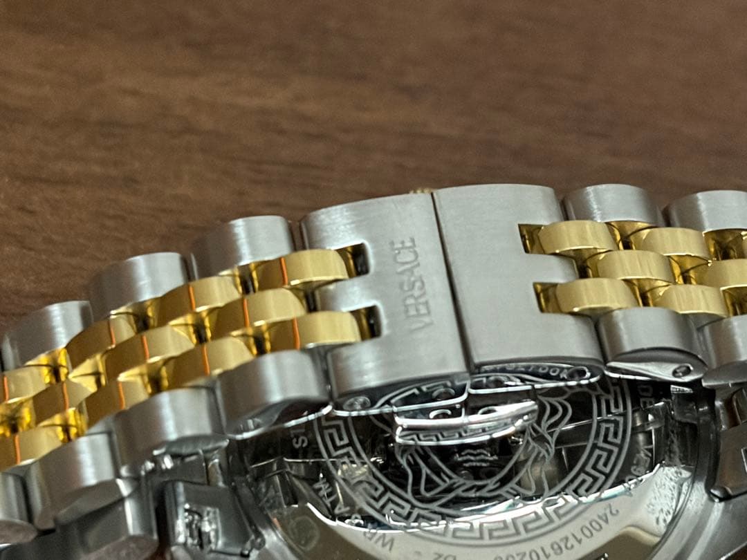 最終お値下げ　ヴェルサーチェ　VERSACE レディース腕時計