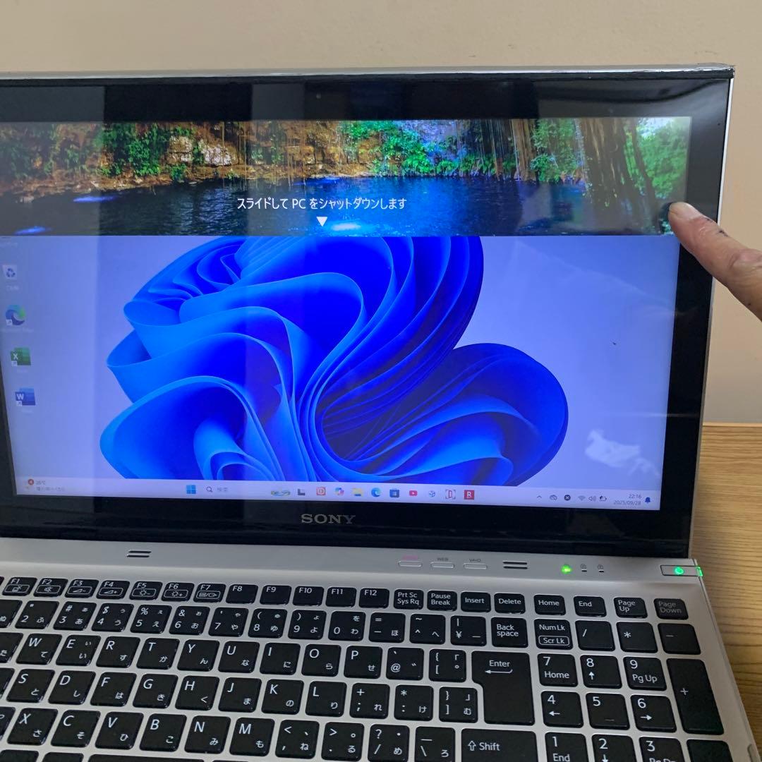 SONYタッチパネルi7/16GB/SSD128HDD1TBoffice2024