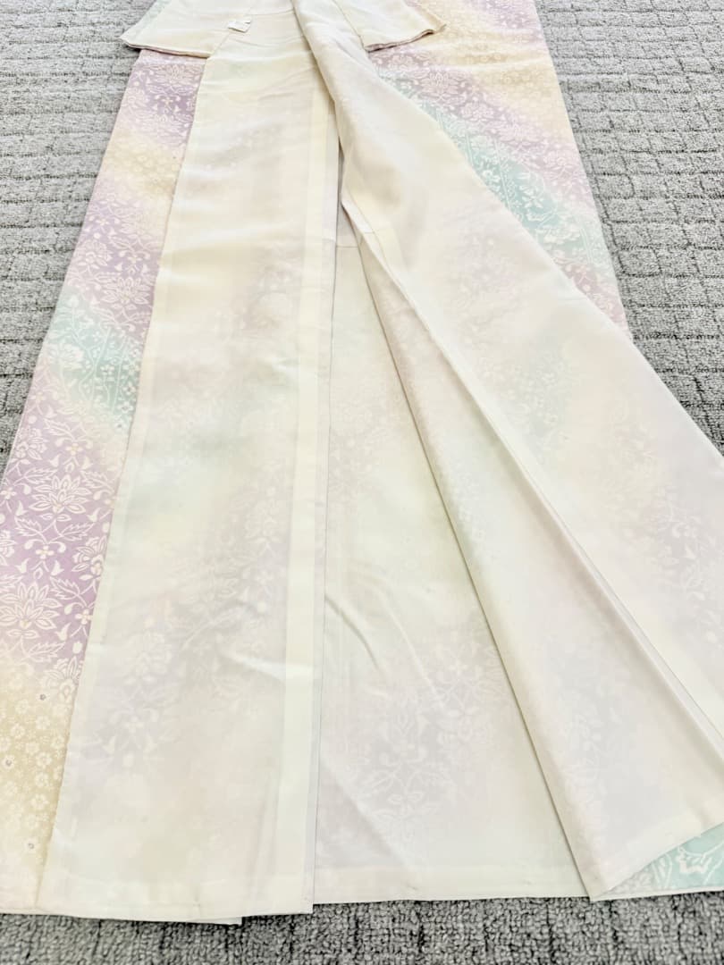 未使用品 高級 小紋 洗える着物 パステルカラー ポリエステル