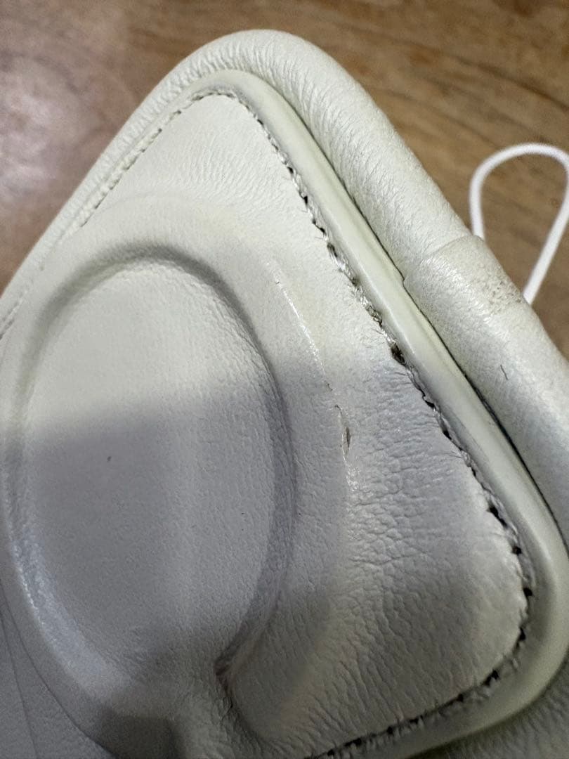 objcts.io ショルダーストラップ　アクセサリー レザーパース マシュマロ