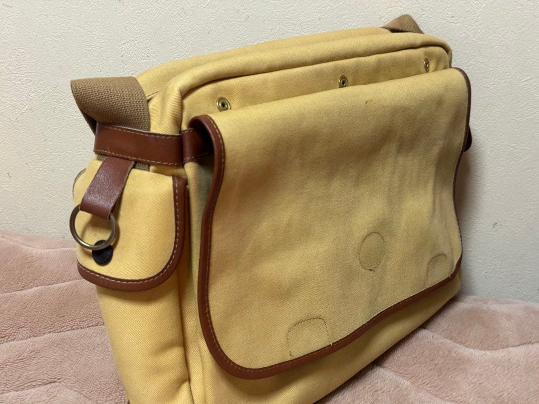 S*h様 Barbourバブアー ショルダーバッグ　ベージュ　防水裏地