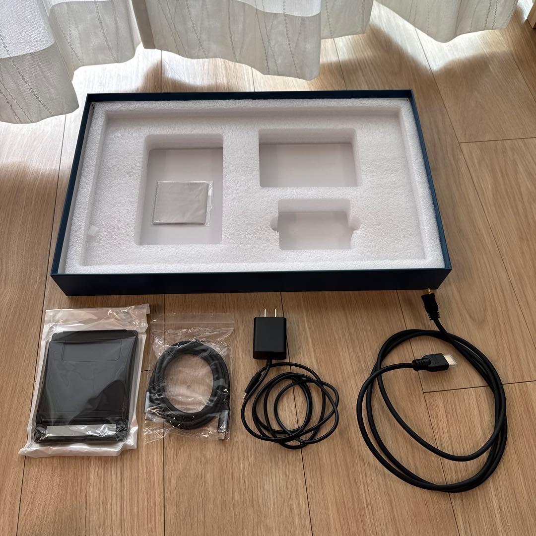 モバイルモニター 18.5インチ　1920x1080/非光沢