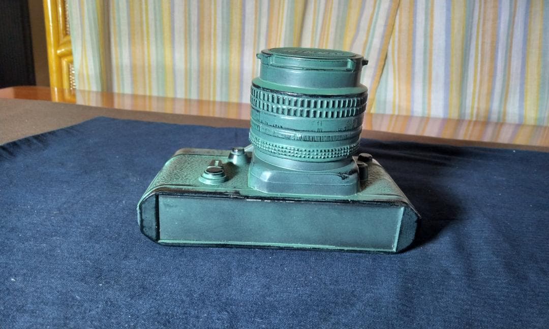 Nikon F2フォトミックAS貯金箱