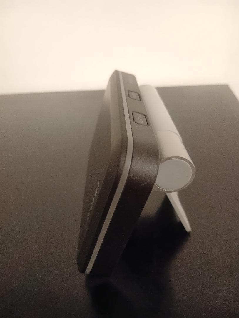 富士ソフト +F FS050W モバイル5Gルーター　中古品