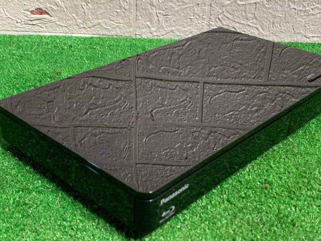 PanasonicUN-TD8Sプライビ―トポータブルテレビ UN-15TD6D