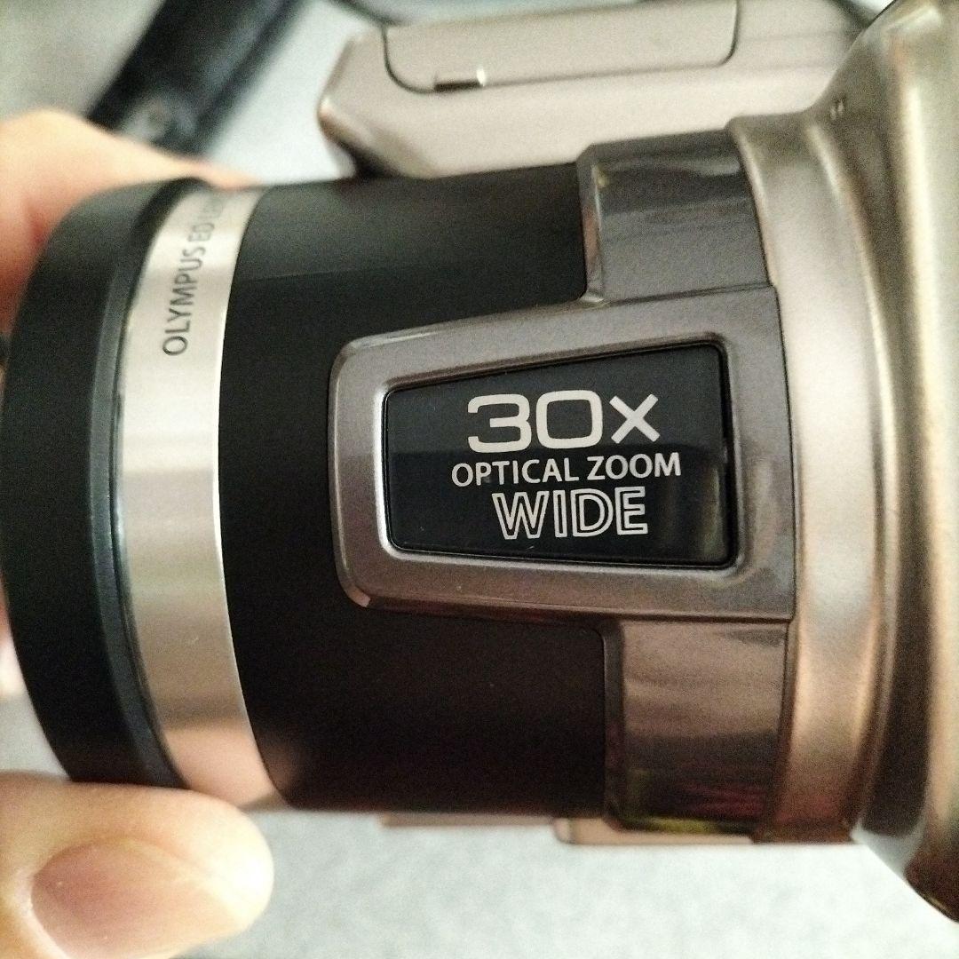 OLYMPUS・ SP-800UZ コンパクトデジタルカメラ1式