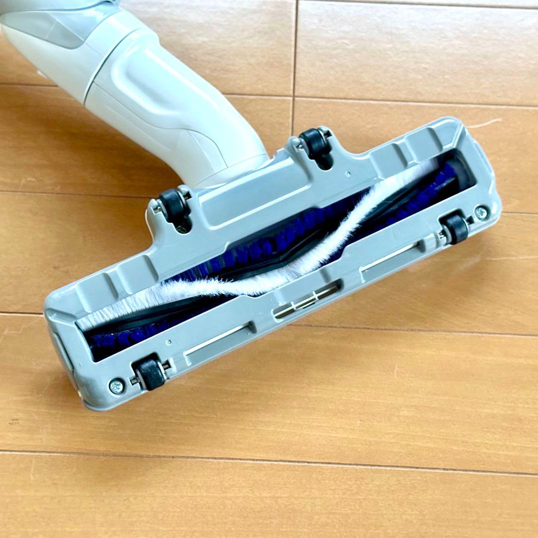 【 ほぼ新品】パナソニック 紙パック 掃除機 MC-PBH6Aとブラシ付きノズル