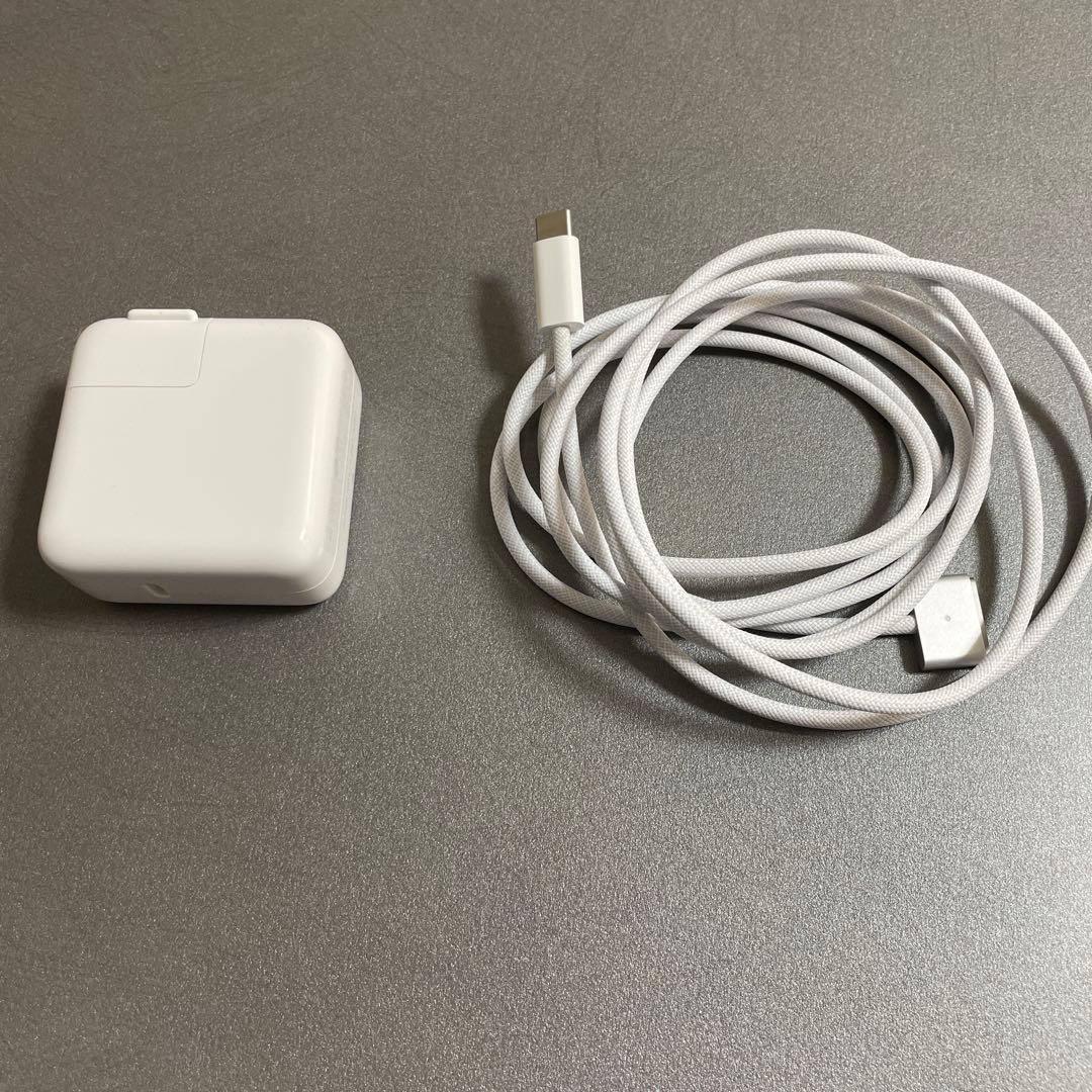 MacBook Air 2025モデル M4 13インチ