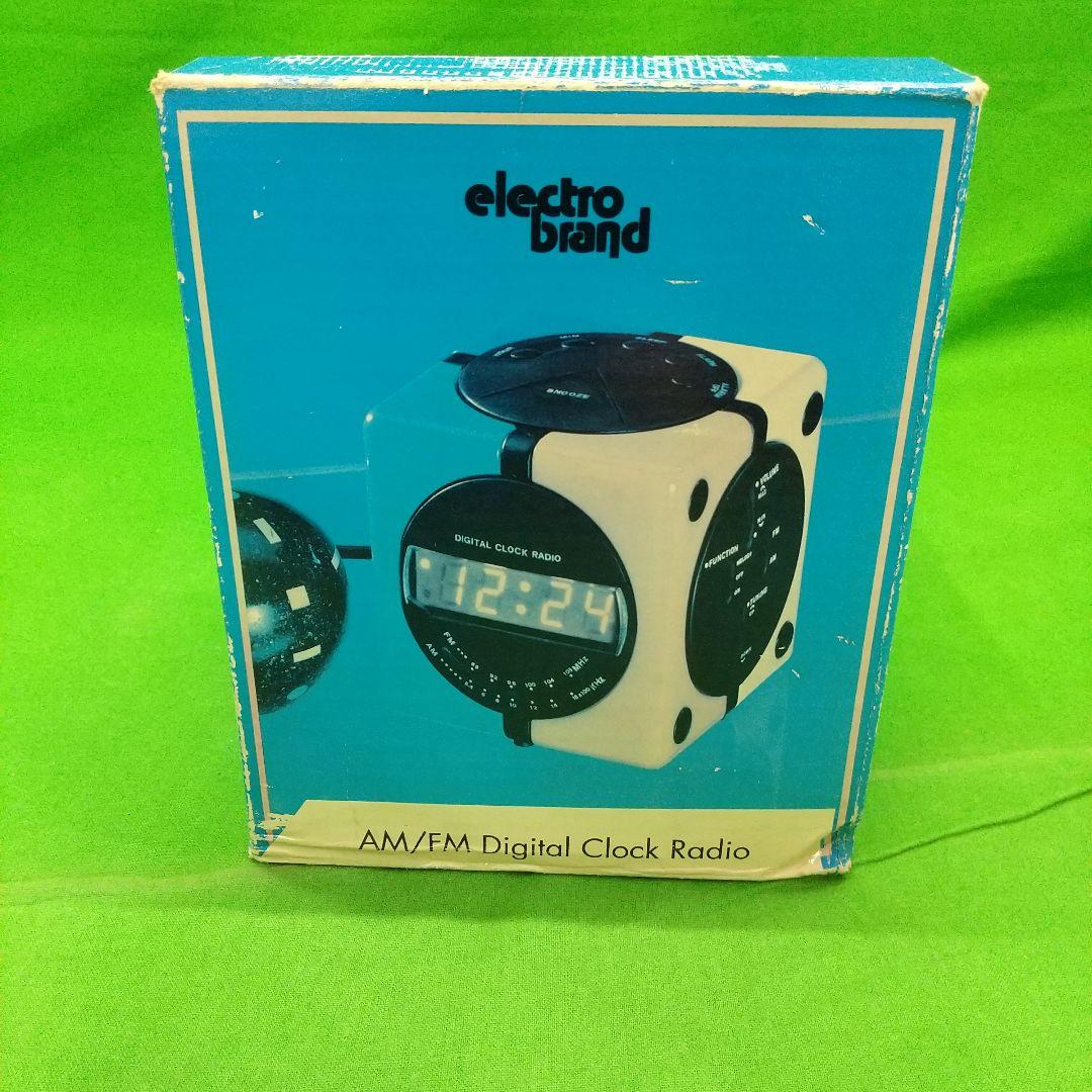 D-3③[希少·レトロ·美品] キューブ デジタル ラジオアラーム CC-110