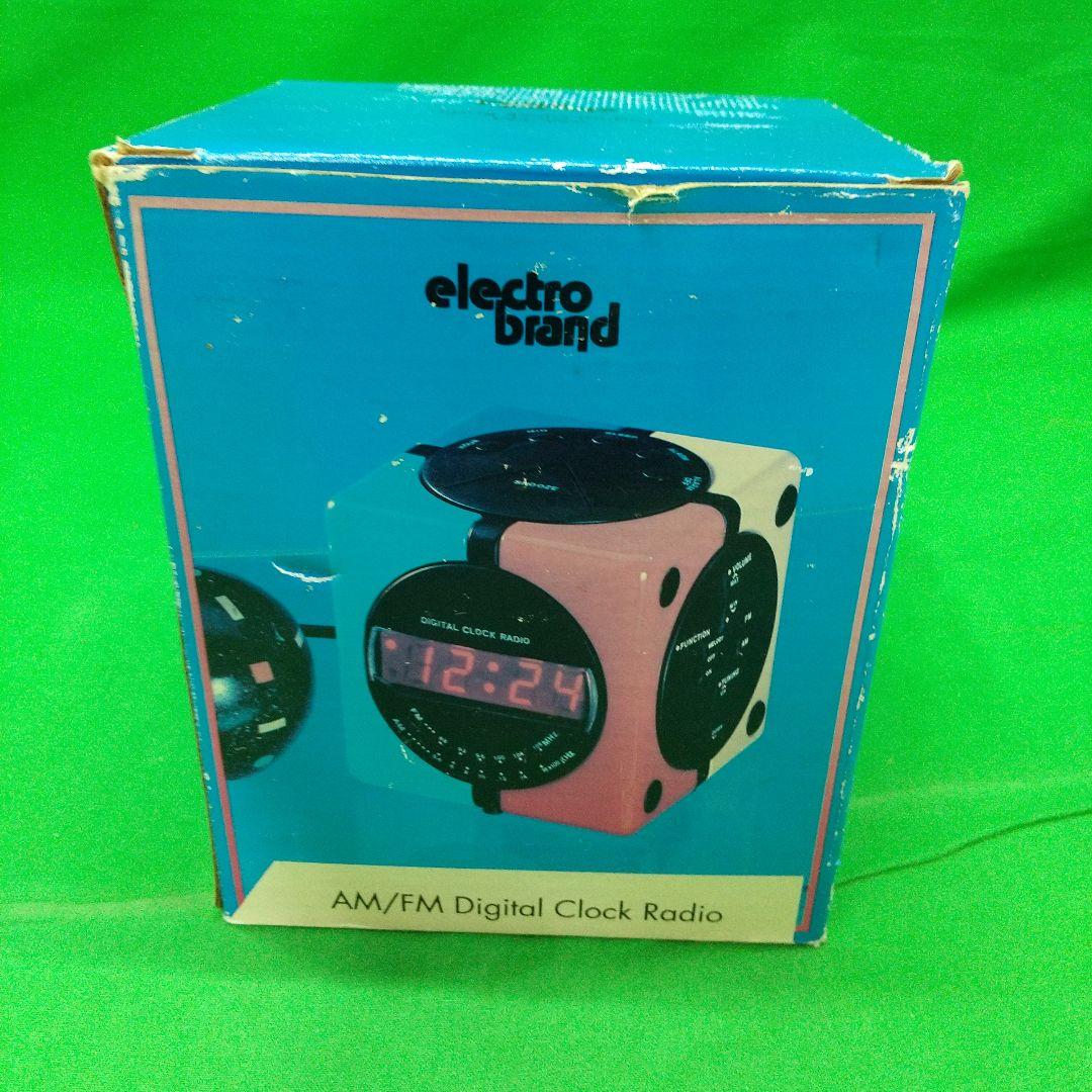 D-3③[希少·レトロ·美品] キューブ デジタル ラジオアラーム CC-110