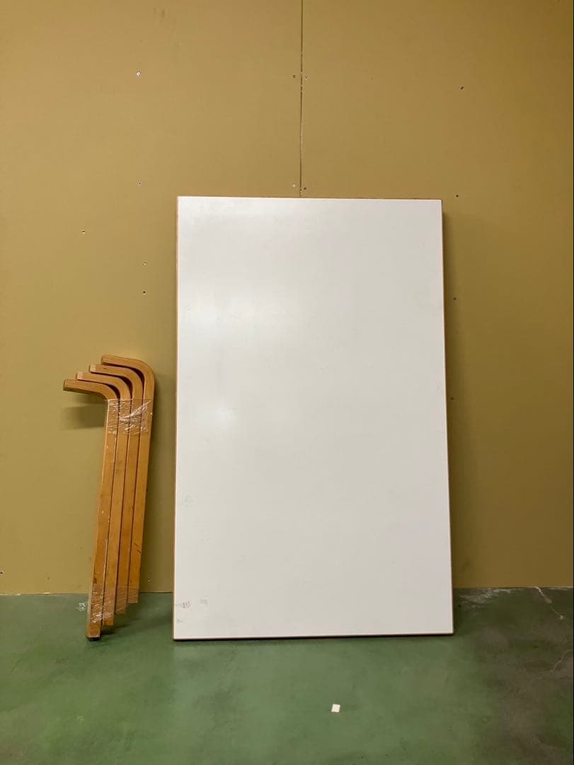 Artek Aalto テーブル　A