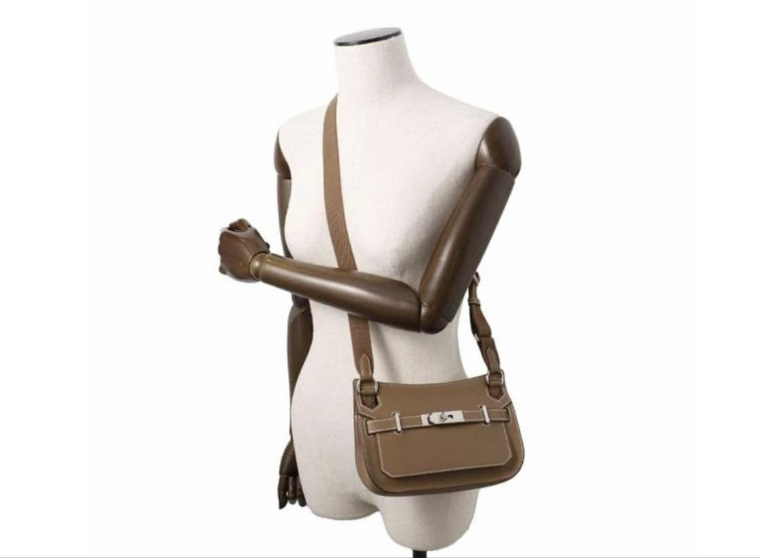 ケ*イ様 【美品】カード有 HERMESエルメス ジプシエールミニ シルバー金具