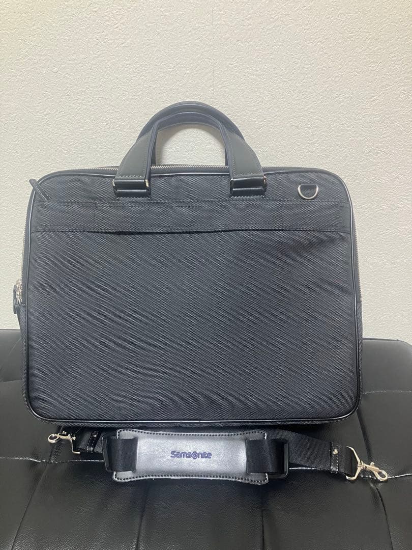 Samsonite ブラック ビジネスバッグ　2WAY ブリーフケース　二層式
