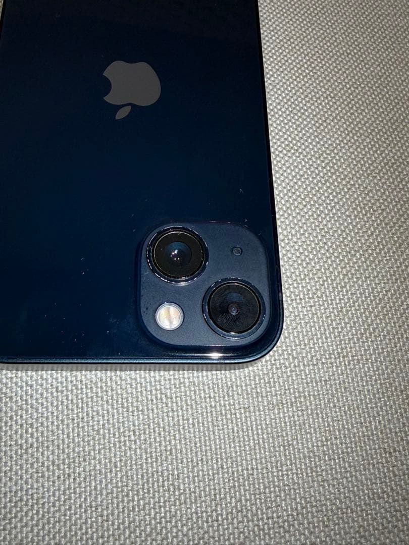 Apple iPhone 13 ミッドナイト 本体【画面割れ有り】