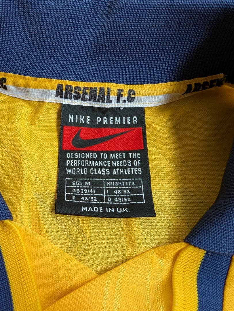 【希少・美品！】アーセナル/デニス・ベルカンプ/A/96-97シーズンモデル