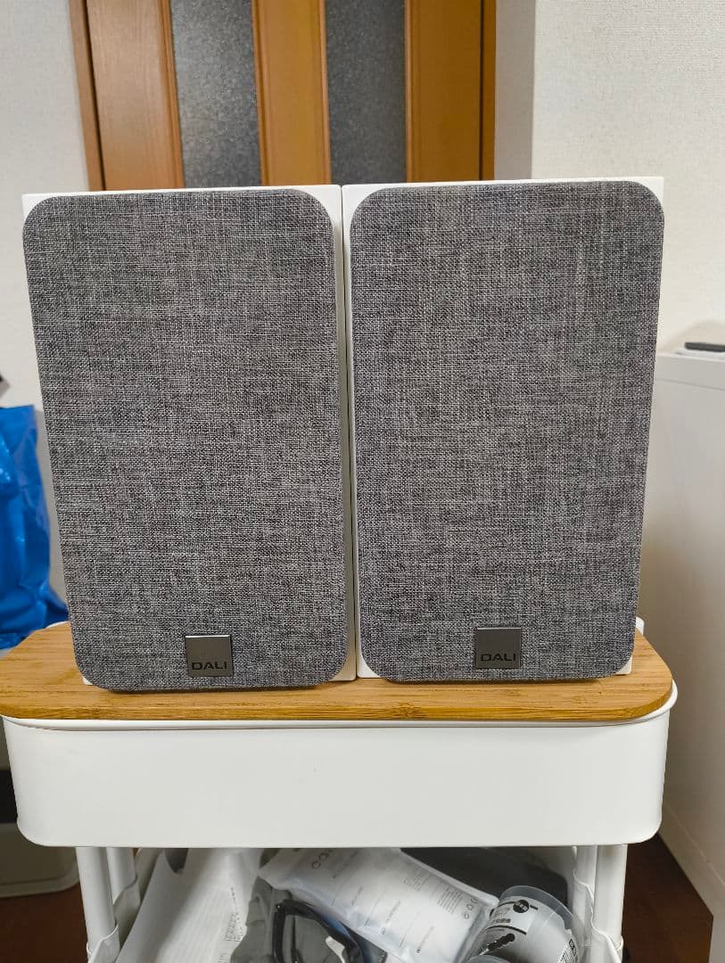 スピーカー・ウーファー DALI OBERON1