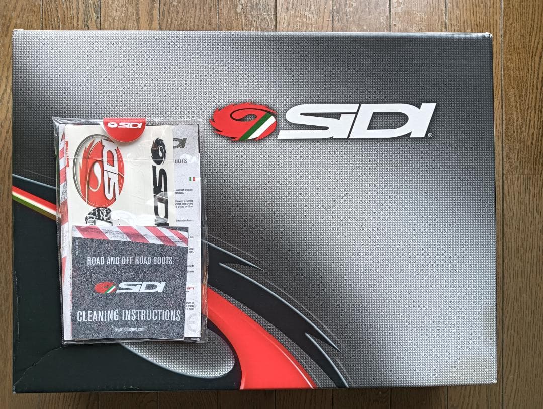 SIDI　バイク用　レーシングブーツ　ブラック