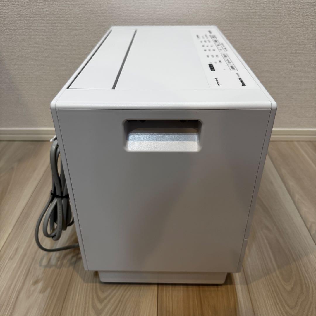 Panasonic 衣類乾燥除湿機 F-YHVX90