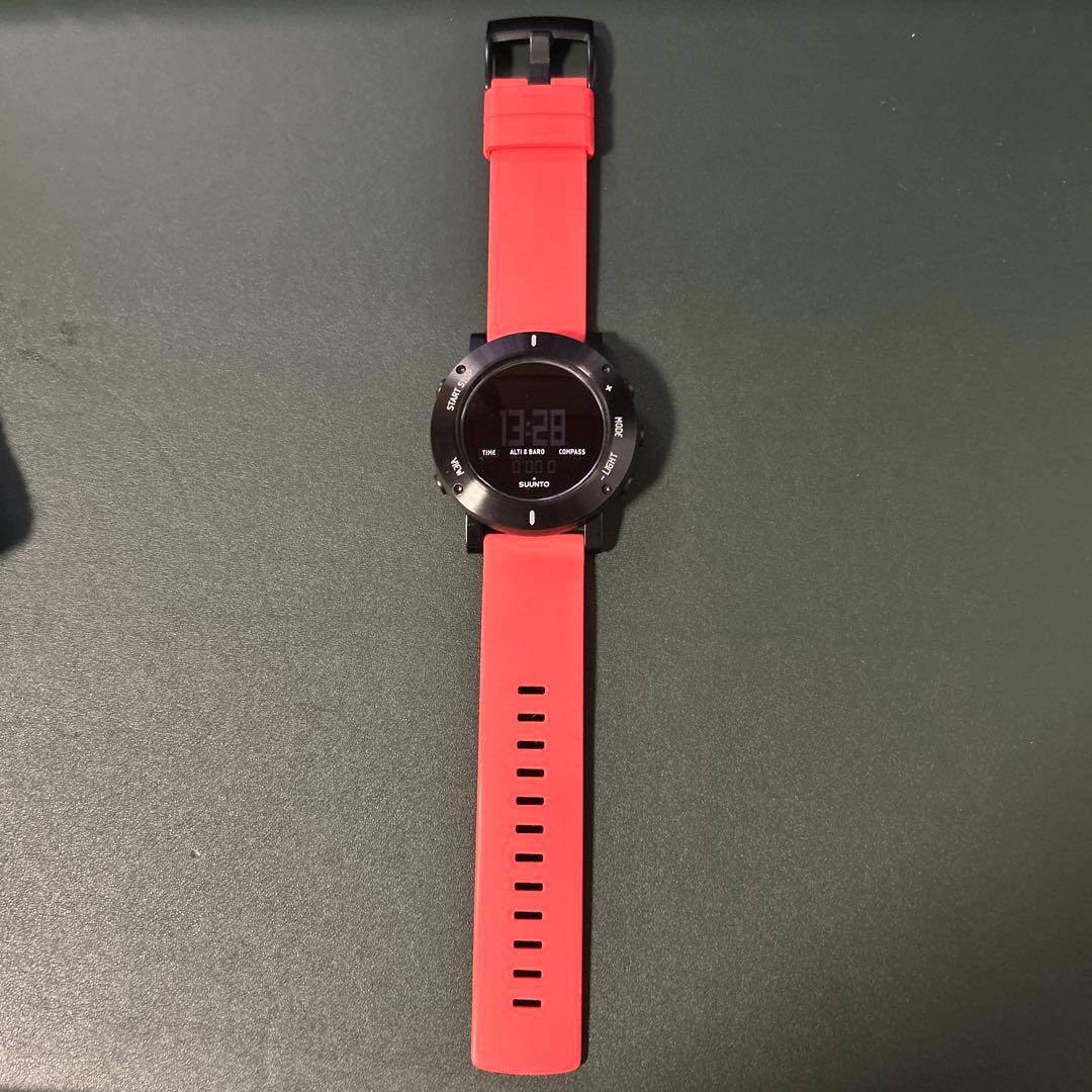 スント SUUNTO CORE アウトドア・スポーツウォッチ 交換用ストラップ付