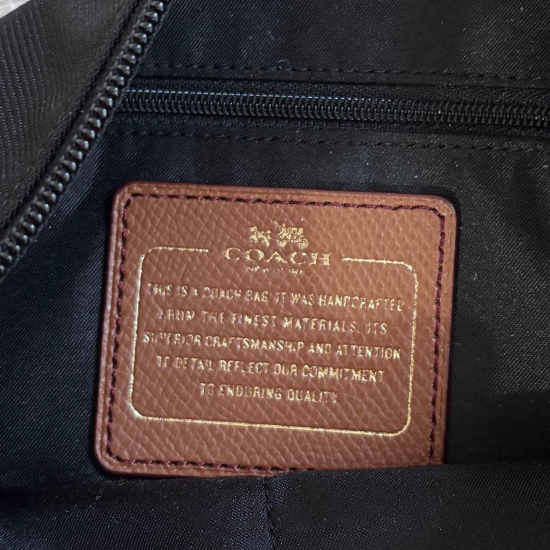 新品同様✨コーチ ショルダーバッグ ブラック ターンロック チャーム 男女兼用