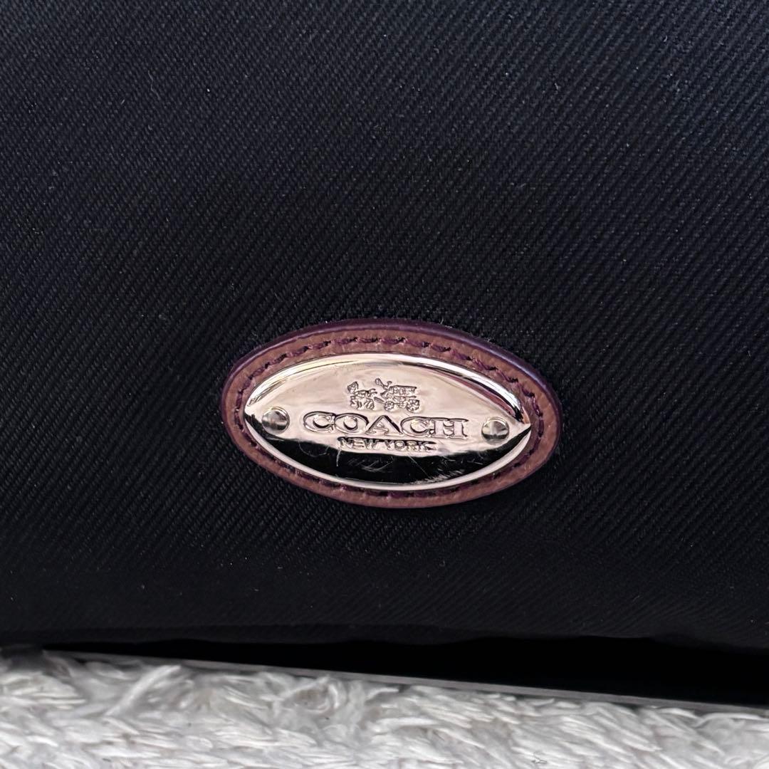 新品同様✨コーチ ショルダーバッグ ブラック ターンロック チャーム 男女兼用