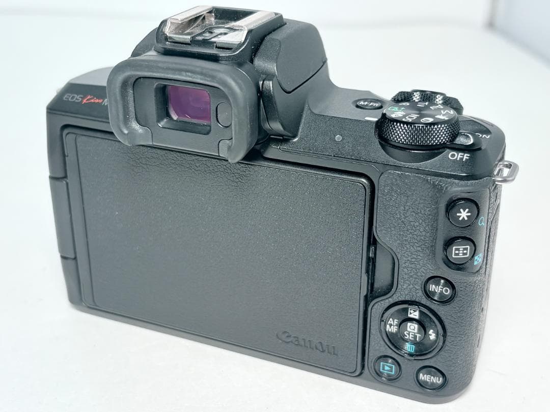 極上品 キヤノン EOS Kiss M2 ボディ ブラック