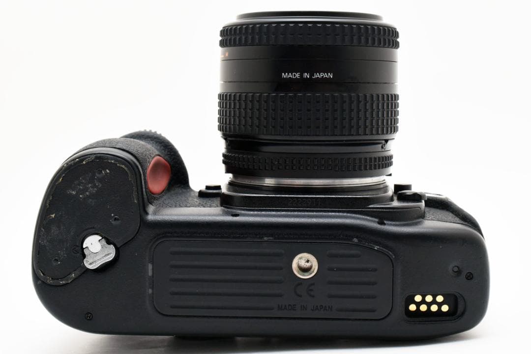 ニコン　Nikon F100 AF NIKKOR 35-70mm 3.3-4.5