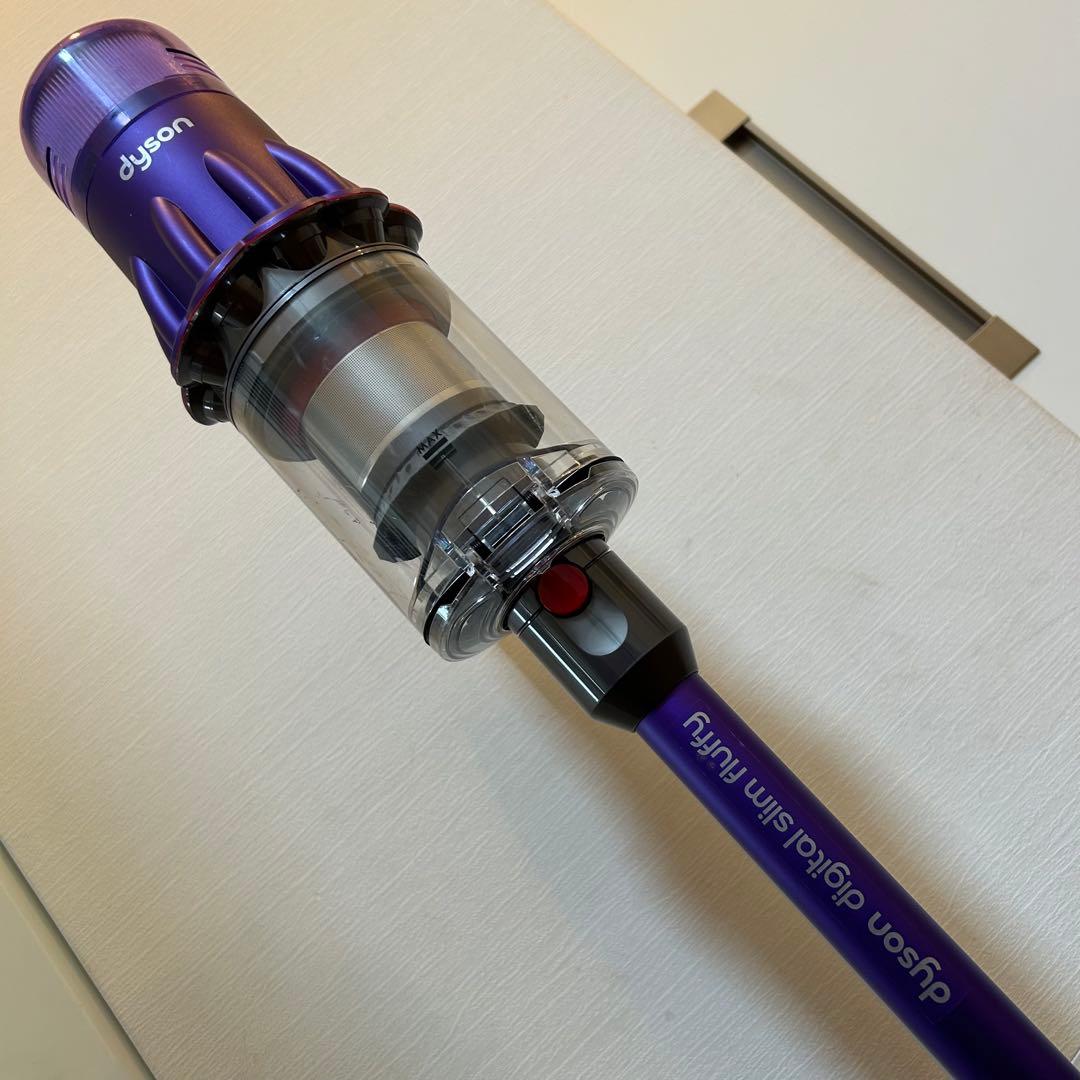 dyson digital slim fluffy ☆スタンド付☆バッテリー良好