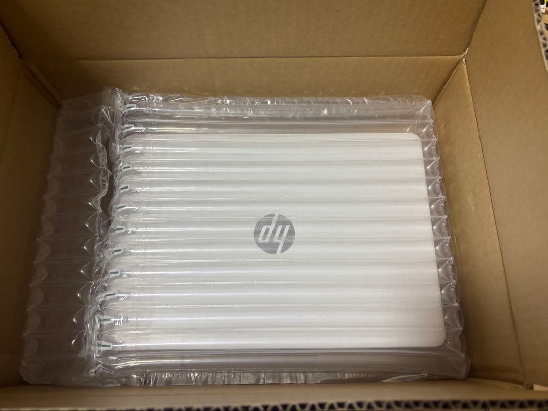 HP AMD A4-9125 4GBメモリ 128GB SSD 14.0型