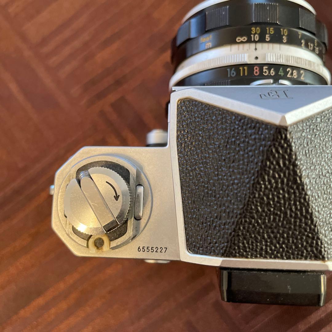 Nikon F 一眼レフカメラ NIKKOR-Hレンズ付き