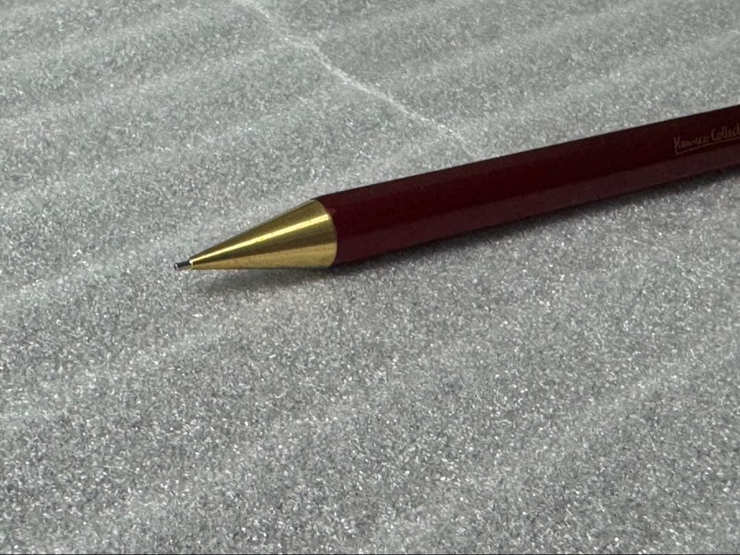 カヴェコスペシャル　レッド　0.7mm