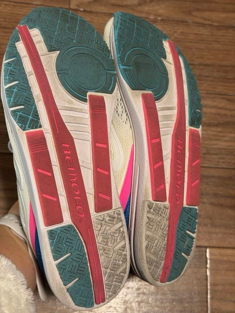 ビモロシューズ　23.5cm