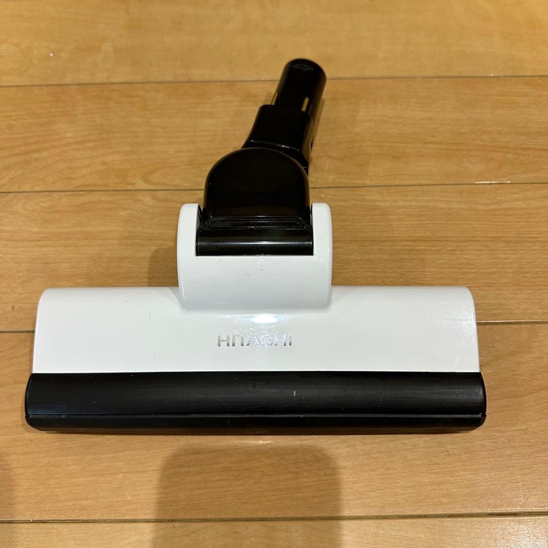 日立　充電式掃除機　付属品付き　PV-BKL11G