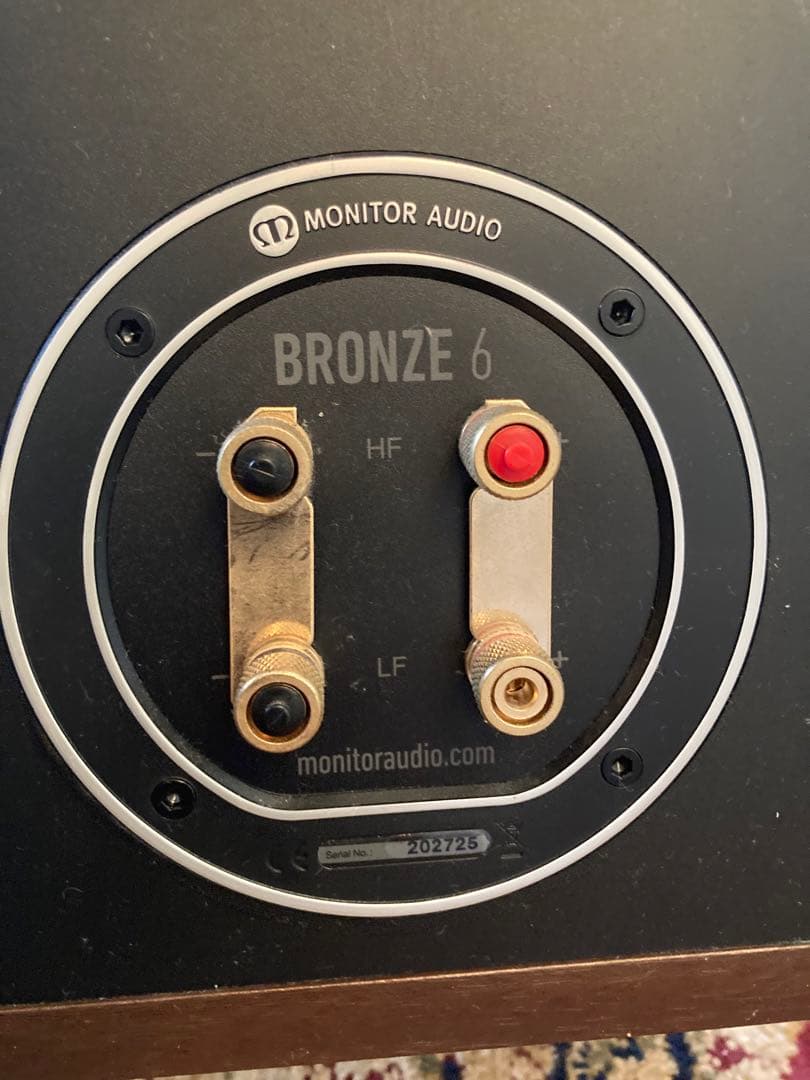 MONITOR AUDIO BRONZE 6 walnut 1本