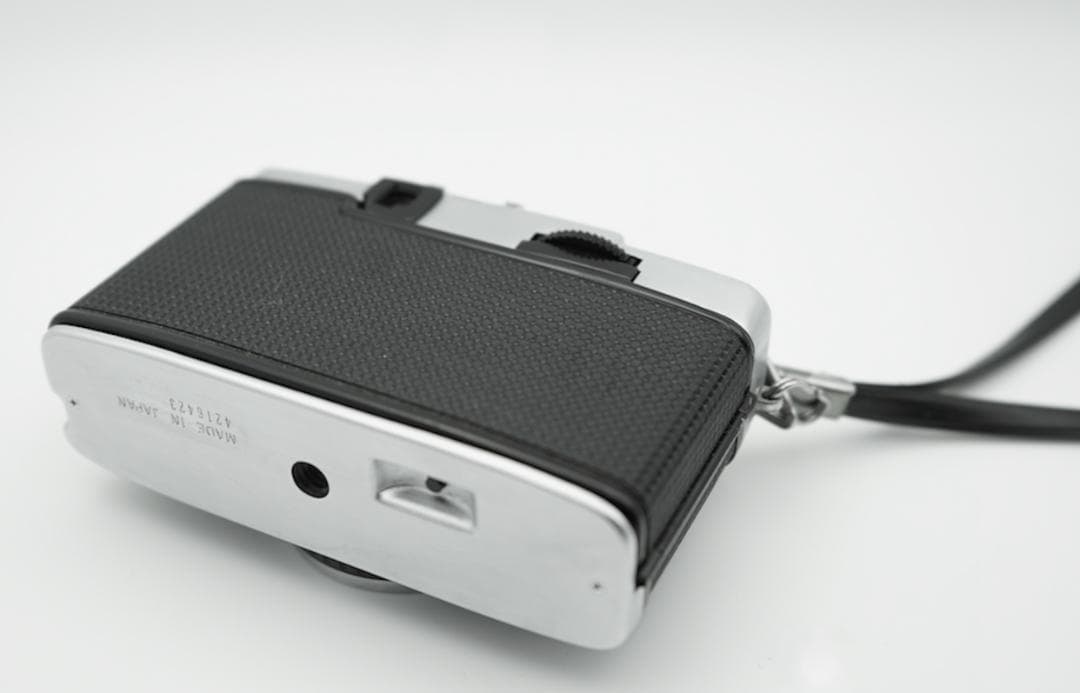 【美品】オリンパス OLYMPUS PEN EE-3