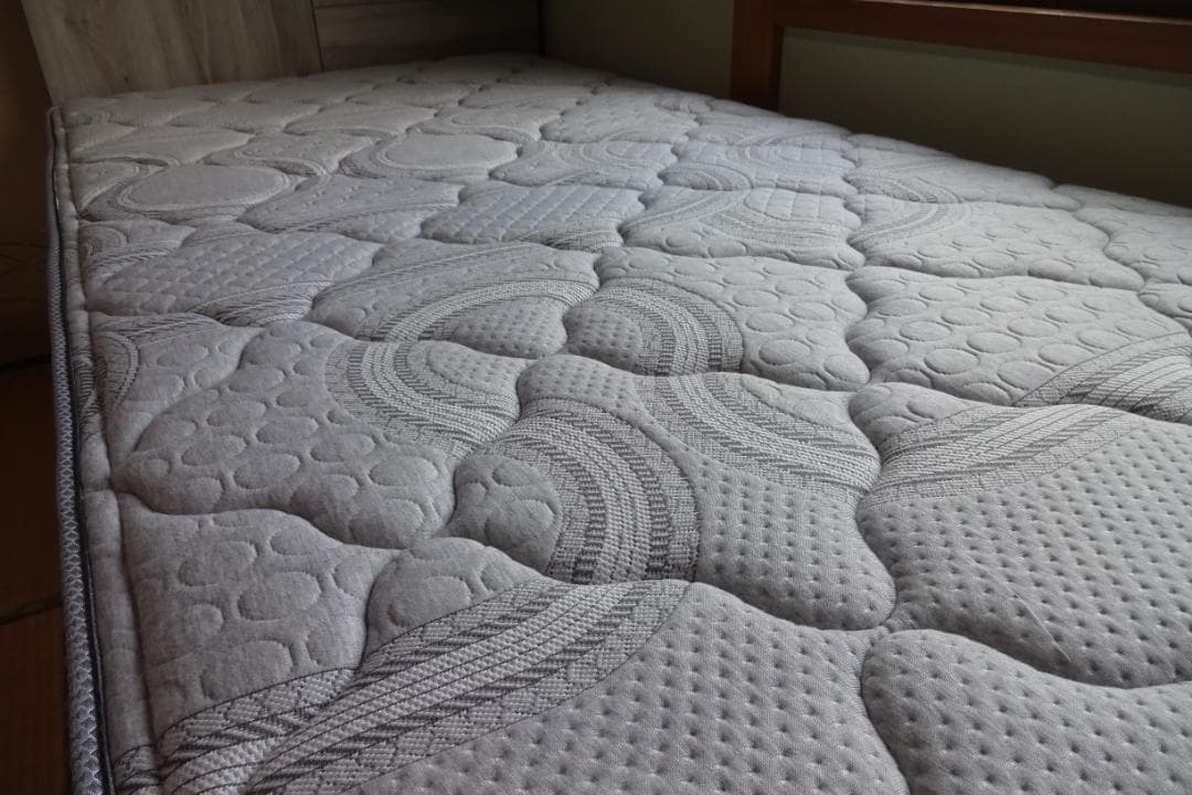 【ほぼ未使用】美品 Granz 電動ベッド用マットレス グランムーブ レギュラー