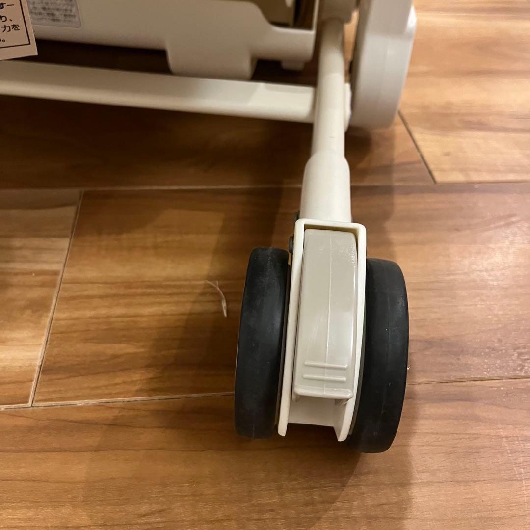 【美品・動作確認済】 コンビ ネムリラ オートスウィング 自動 ハイローチェア