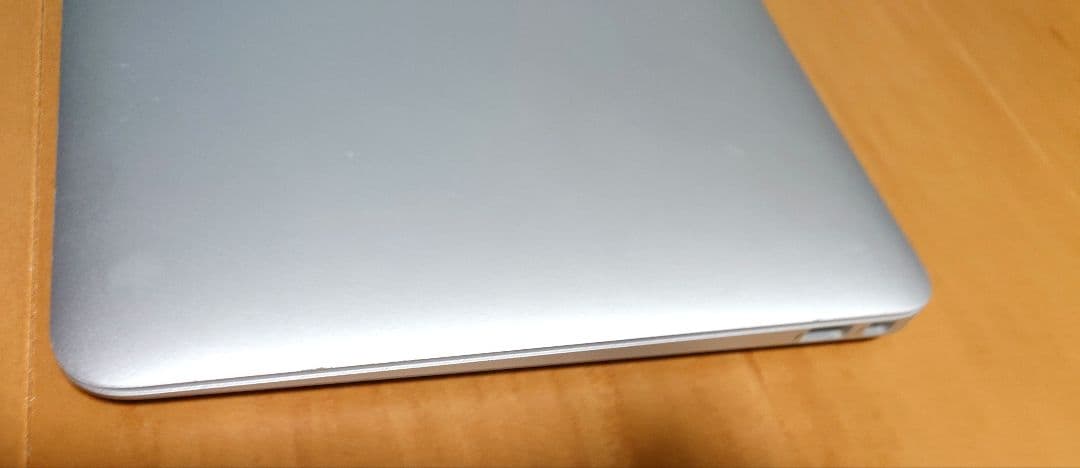 【11インチ・箱有美品】MacBookAir Early 2015 本体＋充電器