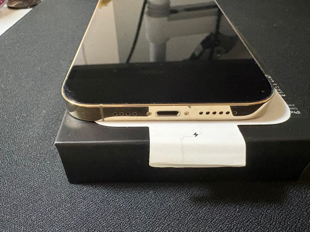 Apple iPhone 13 Pro max 256GB ゴールド