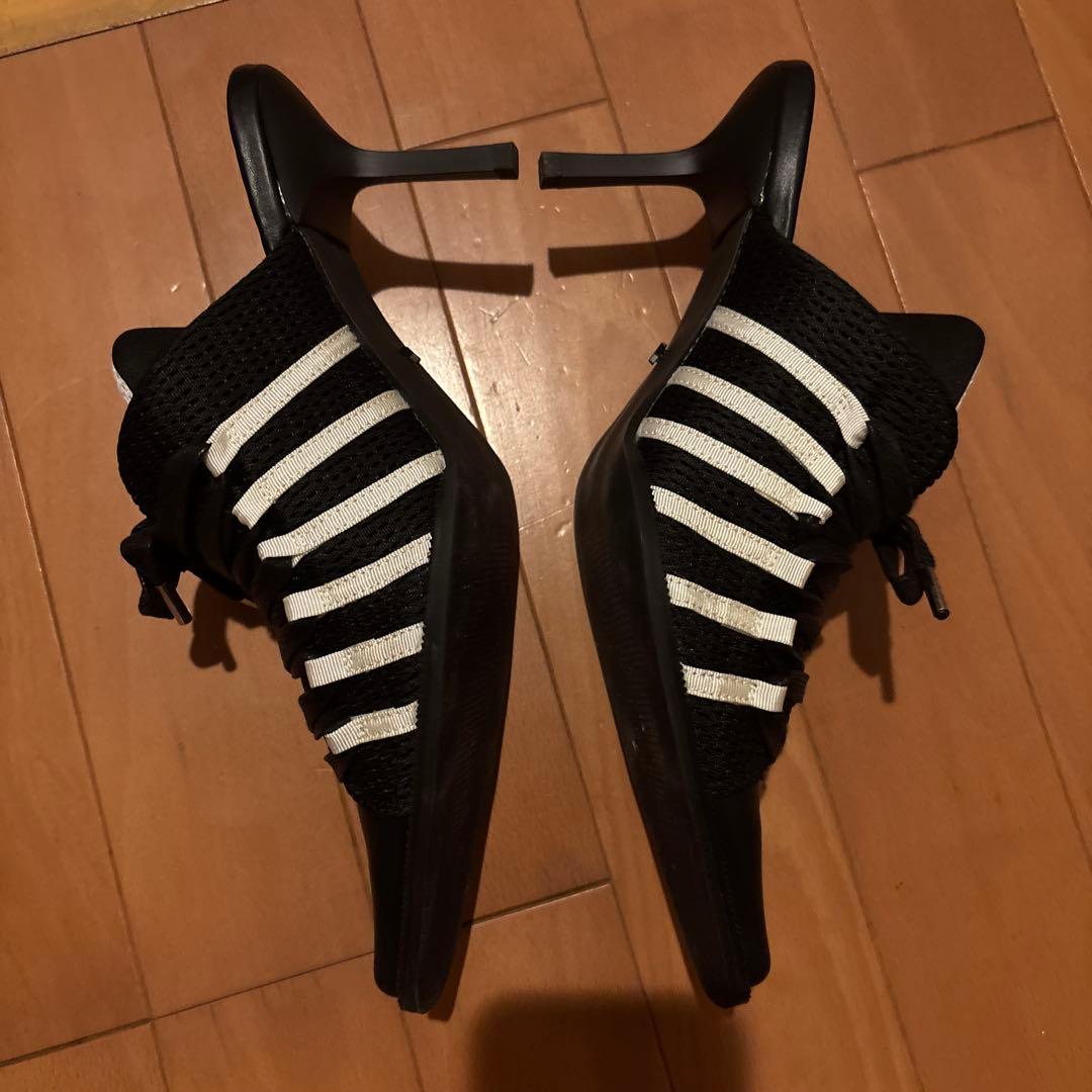 YELLO ブラックホワイト ミュール