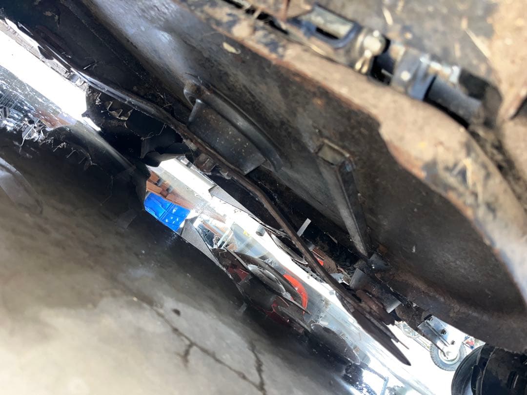 イセキアグリ 乗用草刈機 RMK151X 山形 乗用モア 乗用幹周草刈機