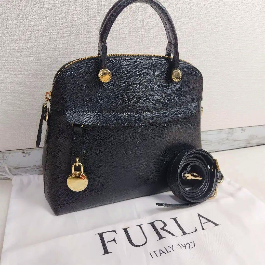 ✨美品✨FURLA　パイパー　ショルダーバッグ　Sサイズ　2way 　ブラック