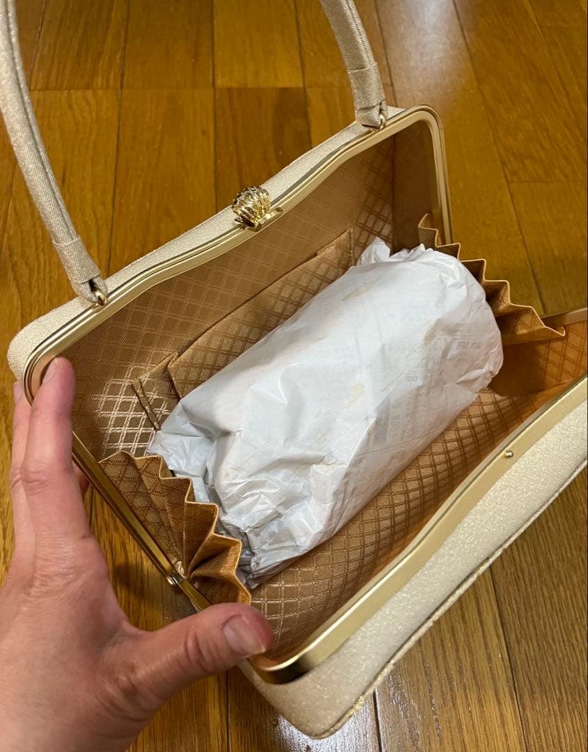 激安！！本革＆絹使用花柄刺繍和装用バッグと草履セット