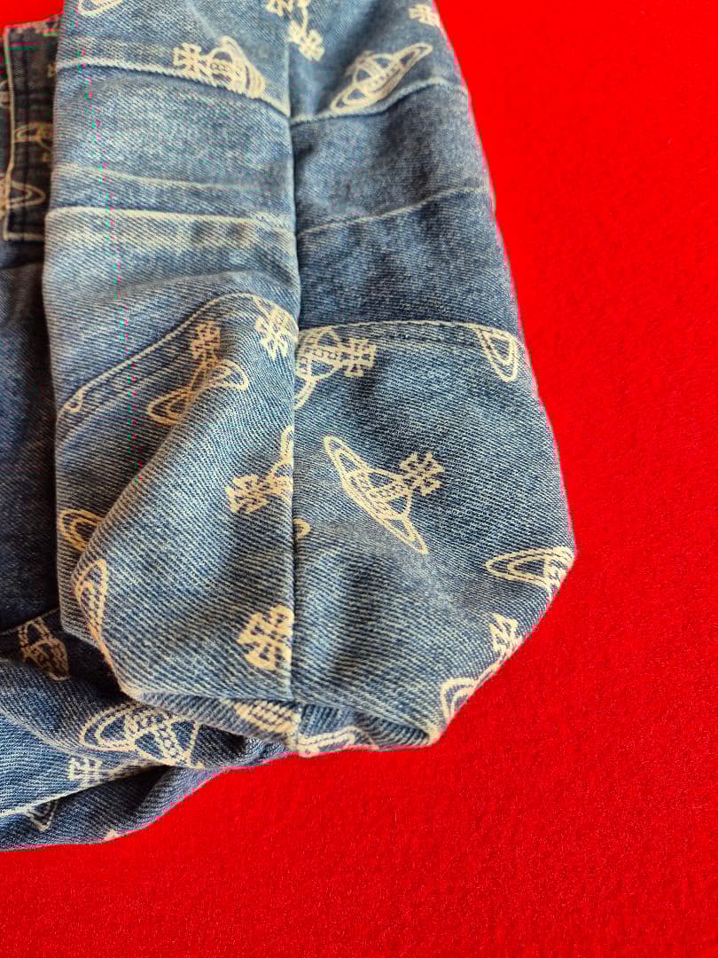 「ヴィヴィアン・ウエストウッド」リメイクトートバッグ