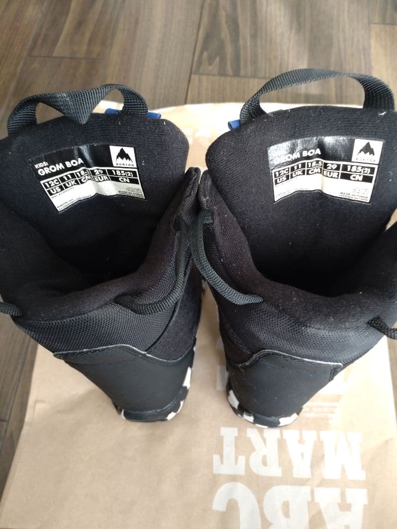 キッズスノボブーツ18.5センチ