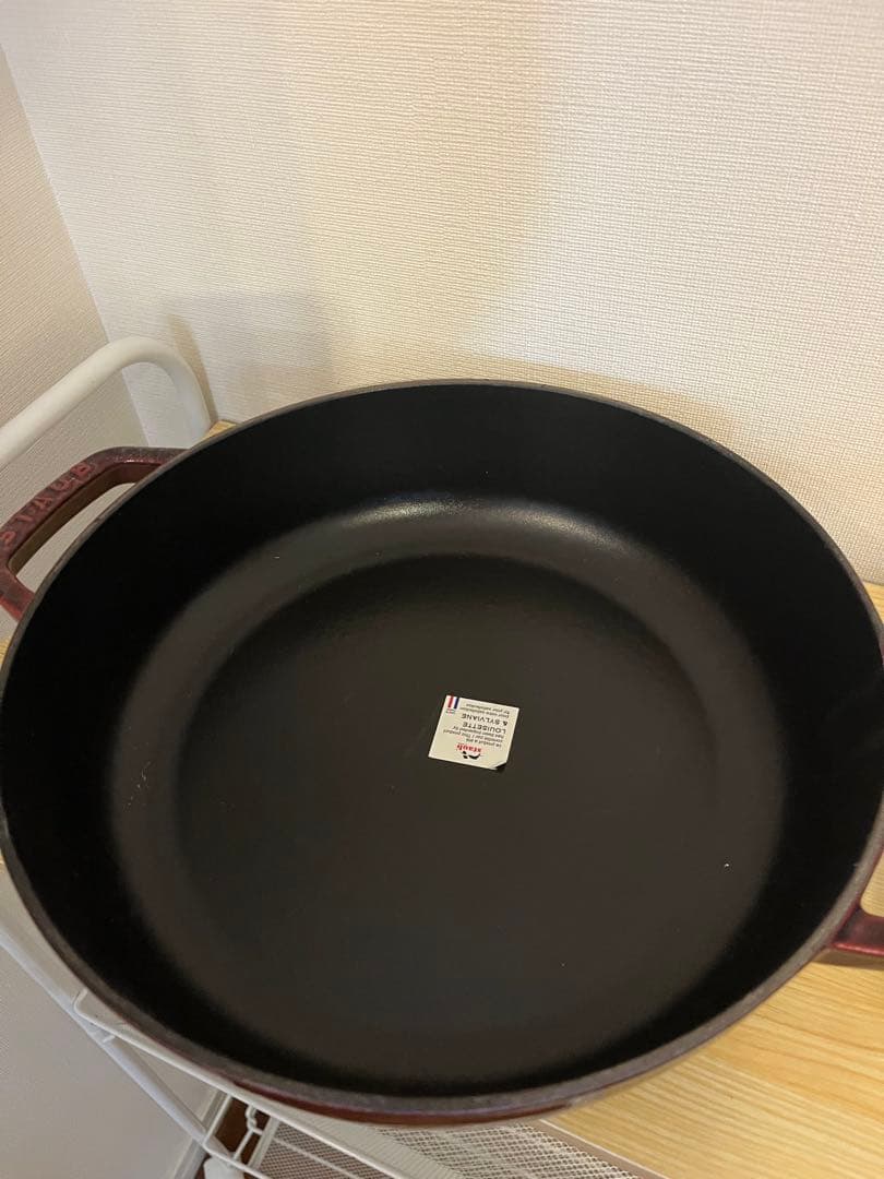 STAUB ブレイザー　28cm ワインレッド